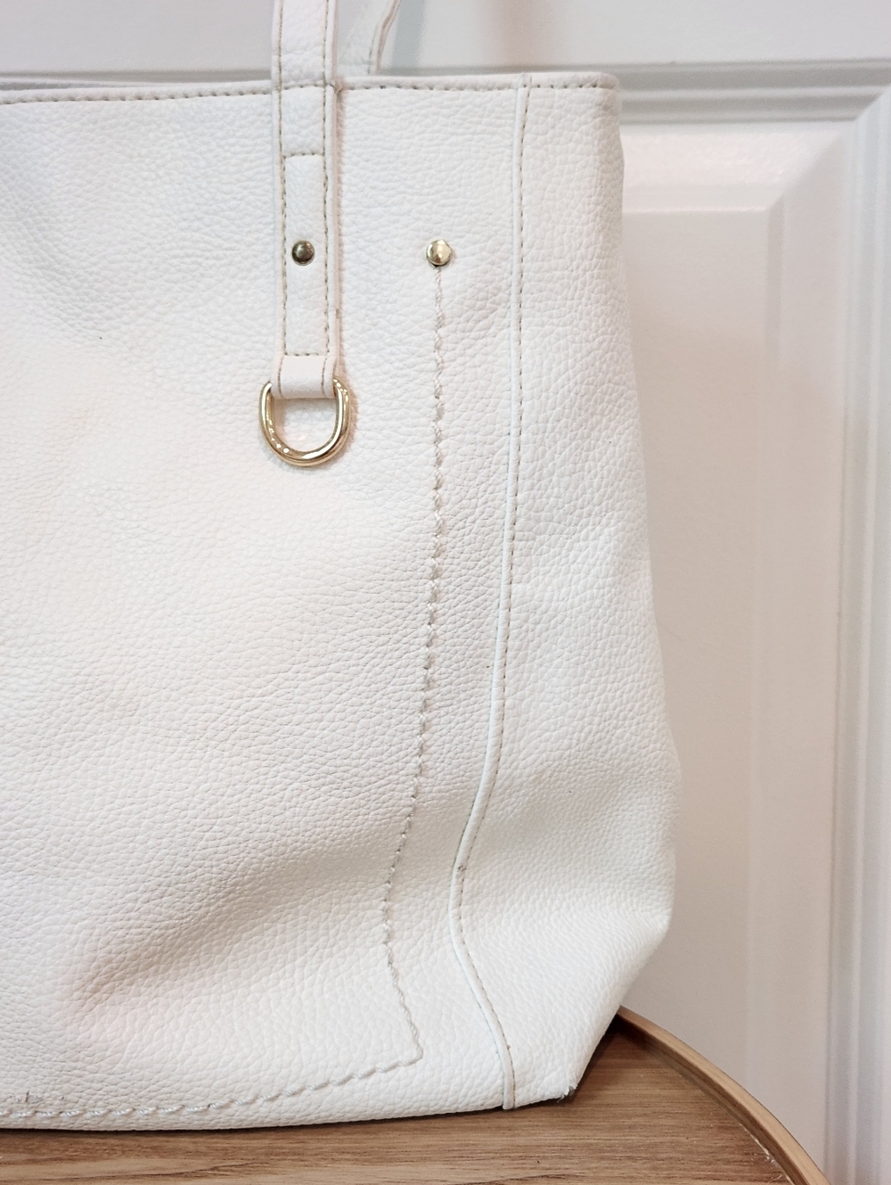 London Fog White Pebbled Leather Tote with Gold Accents - Picture 4 of 11